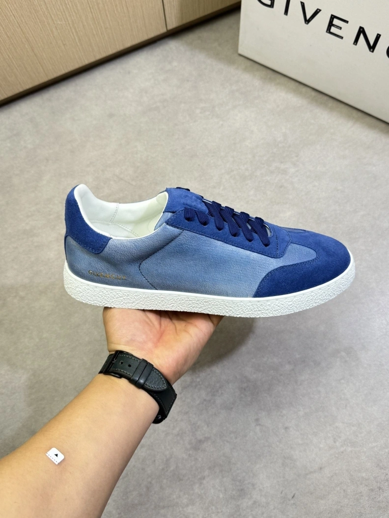 Gxvxnchy Sneakers Efficient 151948