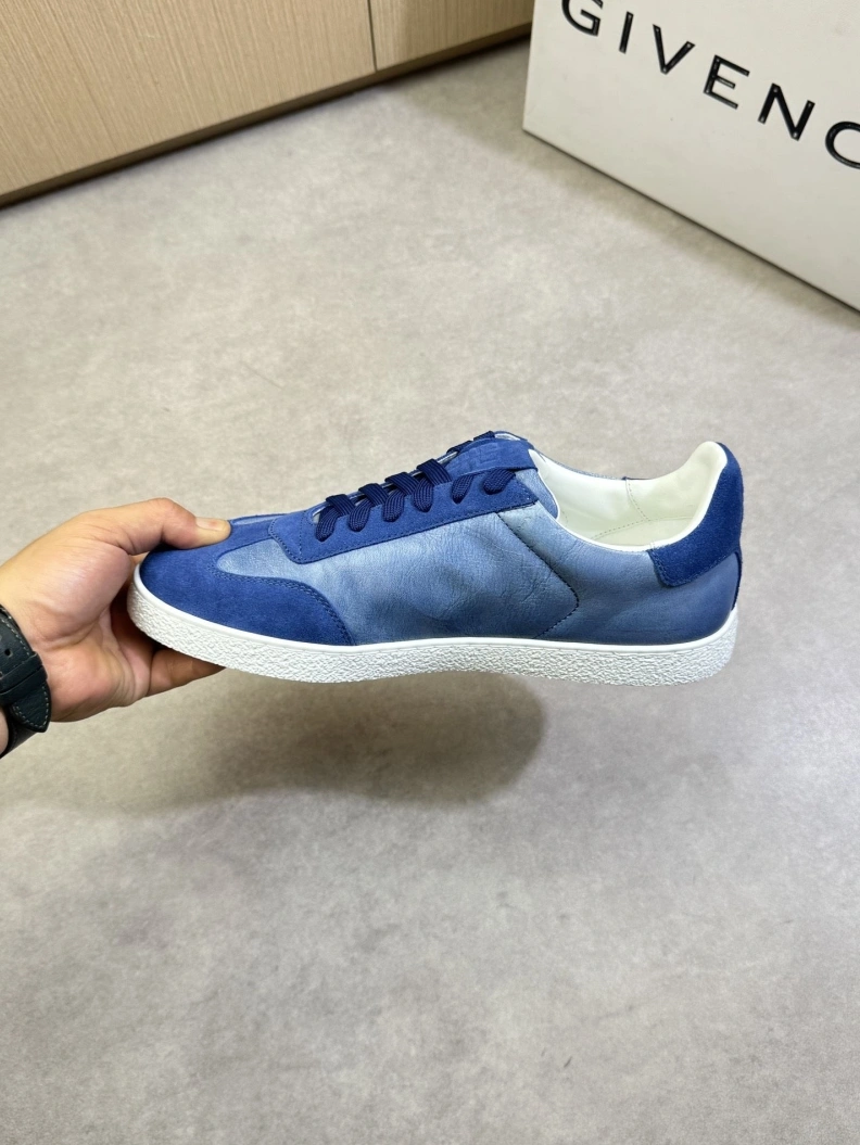 Gxvxnchy Sneakers Efficient 151948