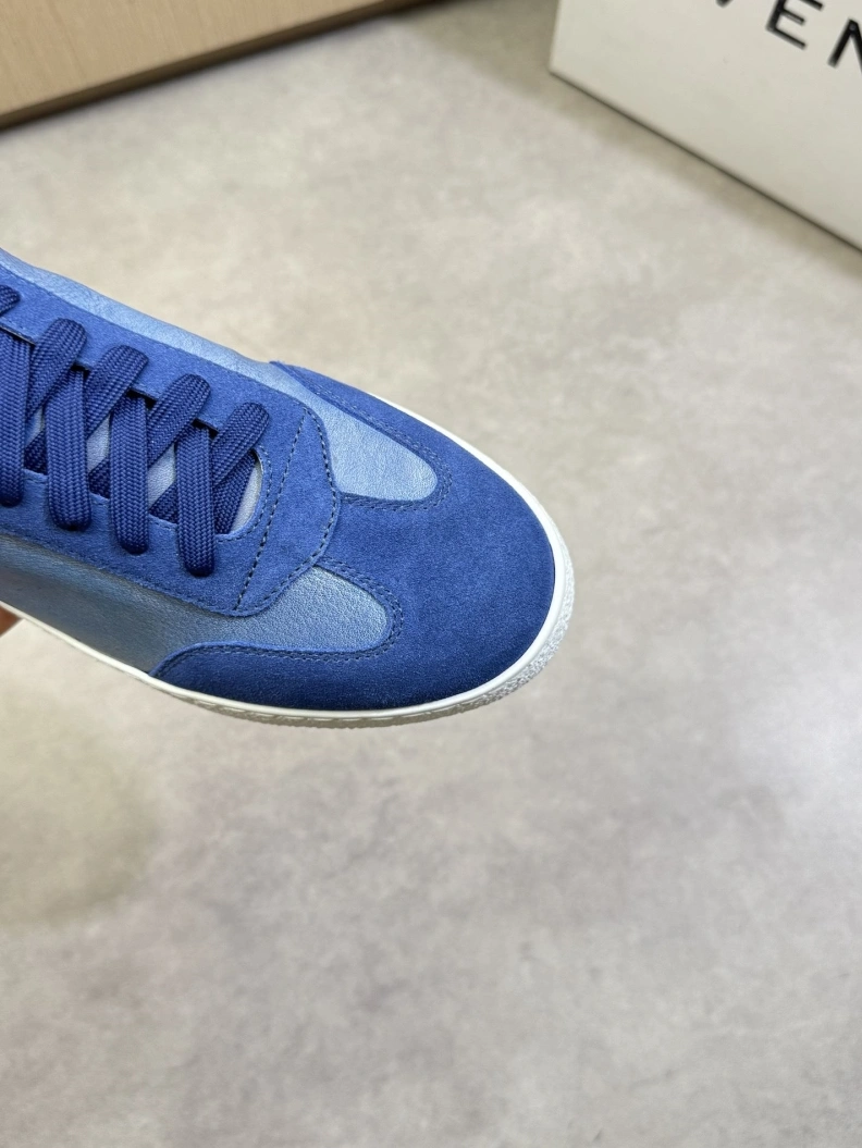 Gxvxnchy Sneakers Efficient 151948