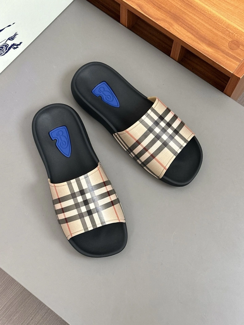 Bxrbxrry Slippers NewStyle 114502