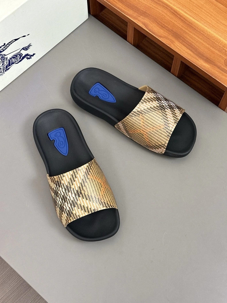 Bxrbxrry Slippers Bold 114498