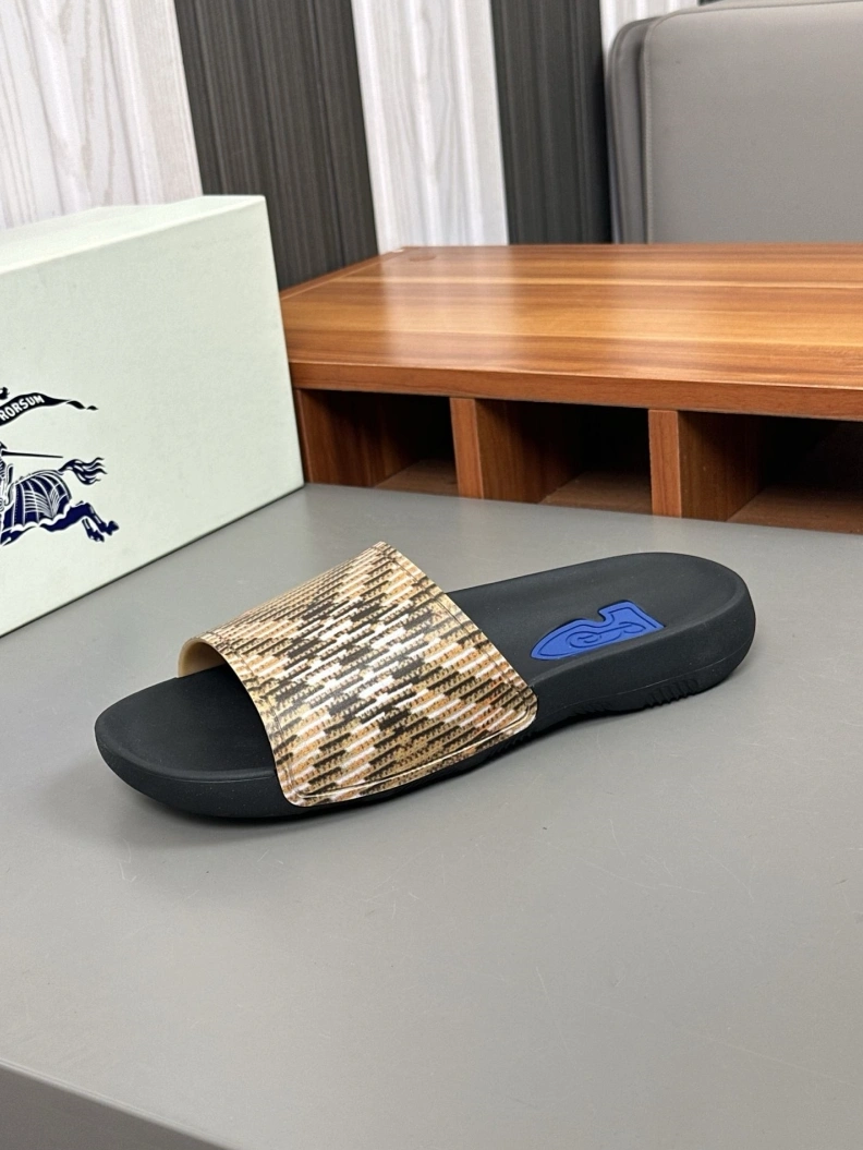 Bxrbxrry Slippers Bold 114498