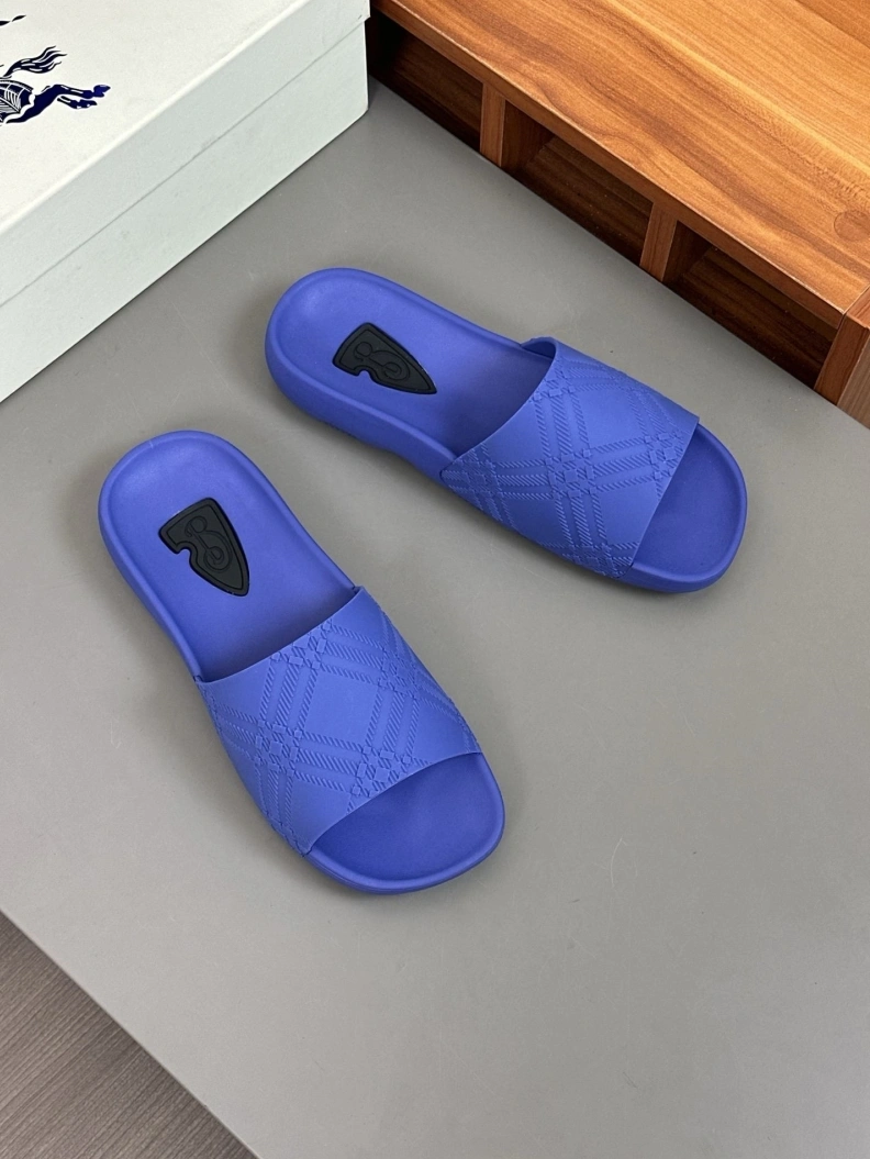 Sophisticated Bxrbxrry Slippers 114497