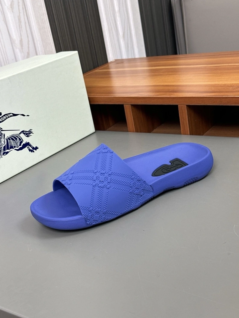 Sophisticated Bxrbxrry Slippers 114497