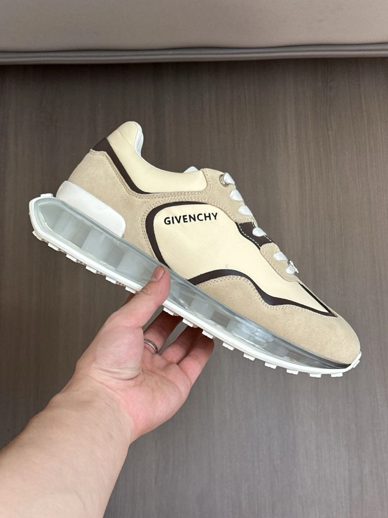 Gxvxnchy Sneakers StreetReady 151946