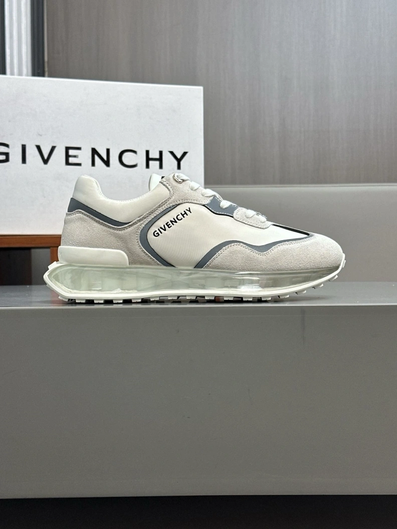 Gxvxnchy Sneakers Soft 151939