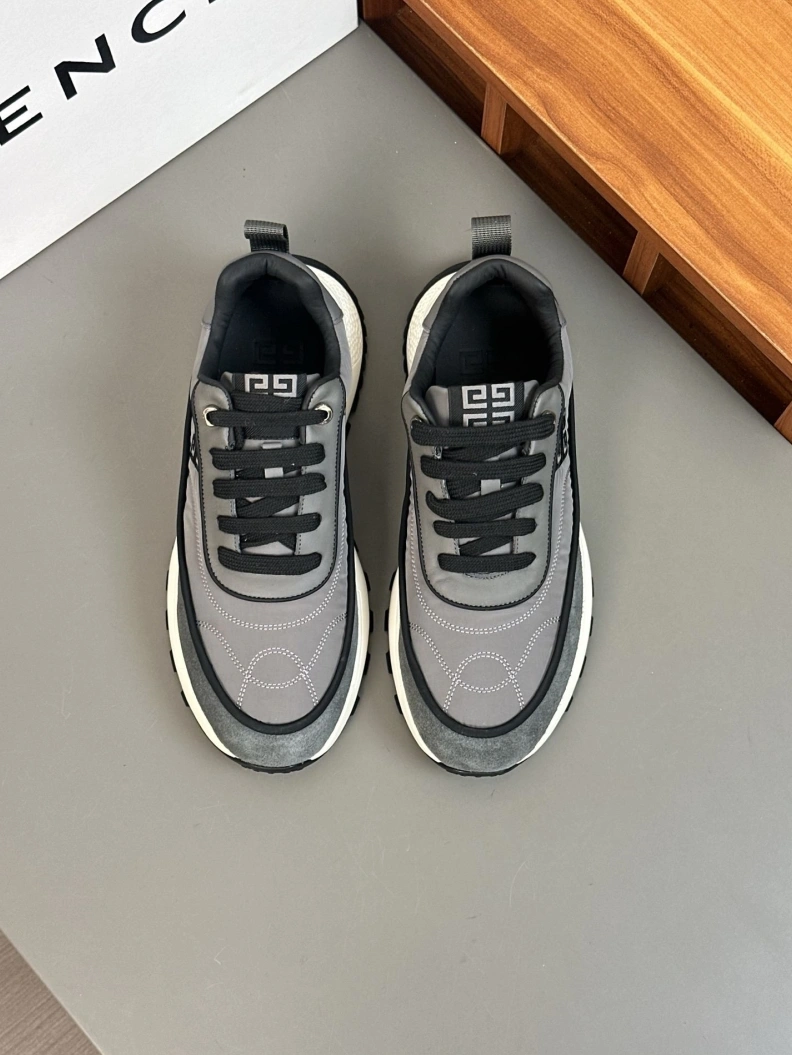 Gxvxnchy Sneakers Refined 151943