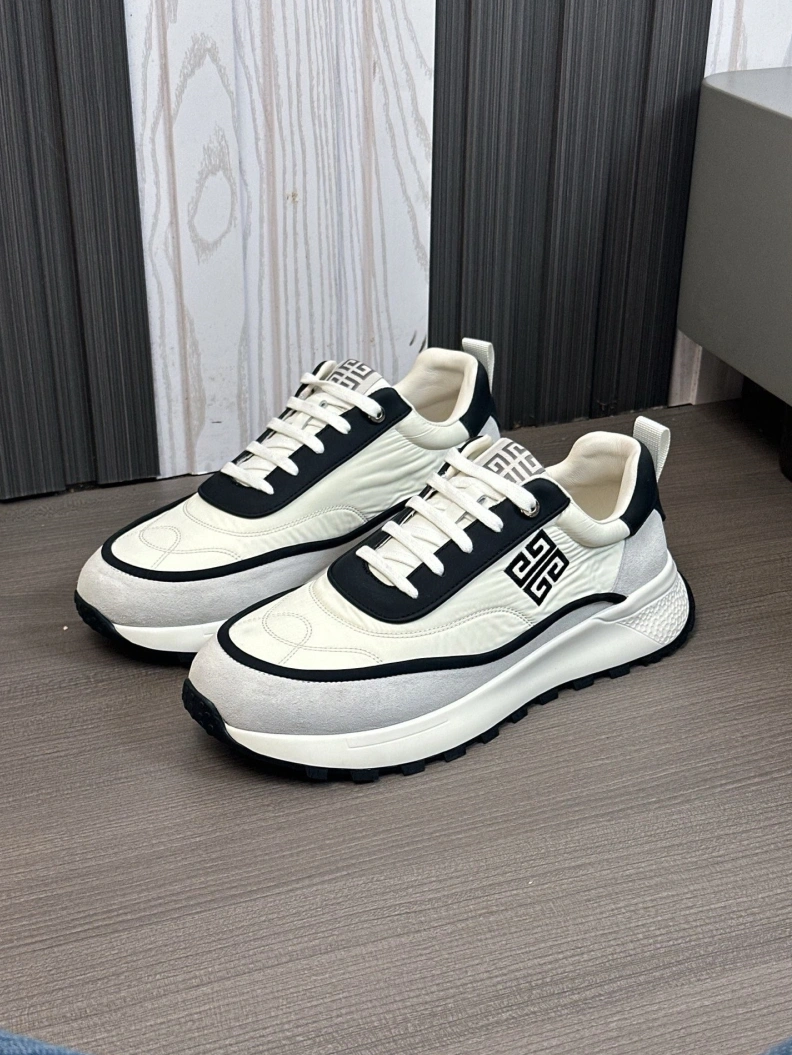 ModernLook Gxvxnchy Sneakers 151947