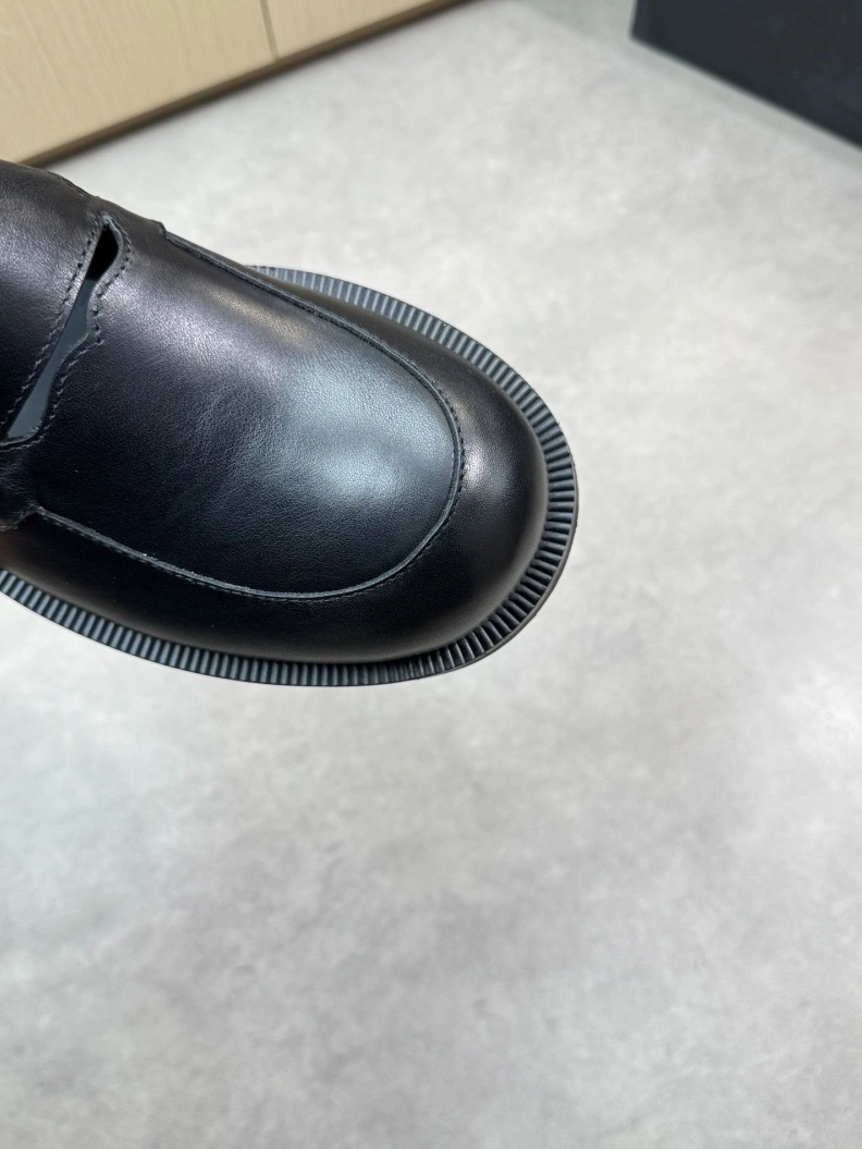 Lightweight Othxr Leather Shoes 210023