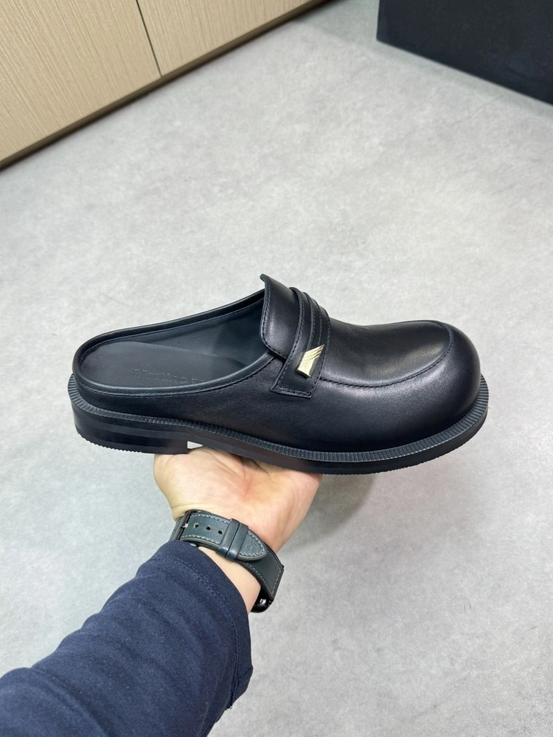 Versatile Othxr Leather Shoes 210021