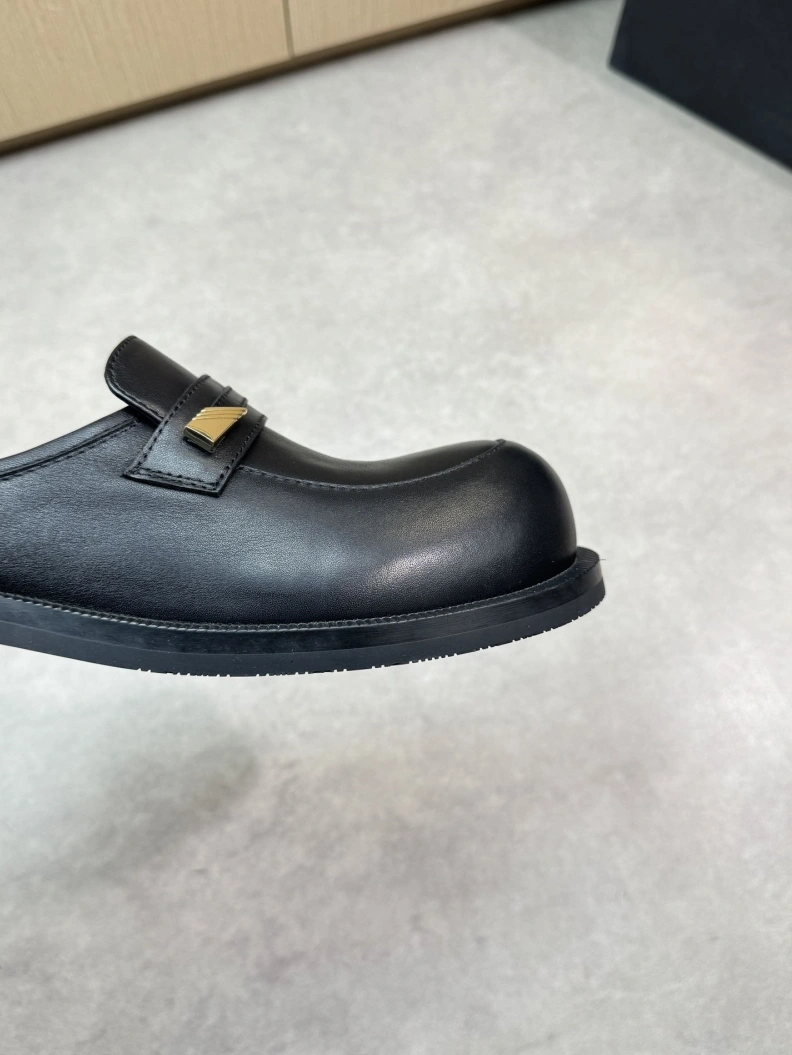 Versatile Othxr Leather Shoes 210021
