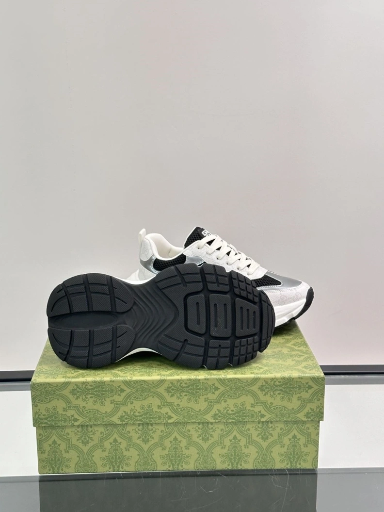 Minimalist Gxccx Casual Shoes 155512