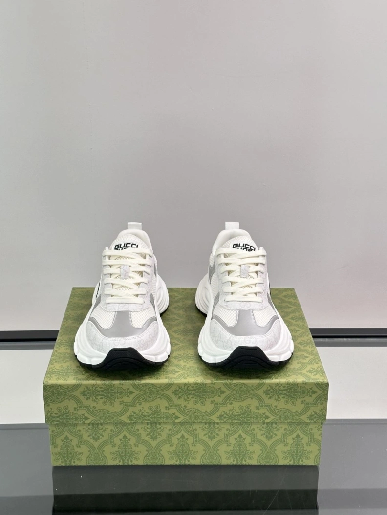 Gxccx Casual Shoes Vibrant 155514