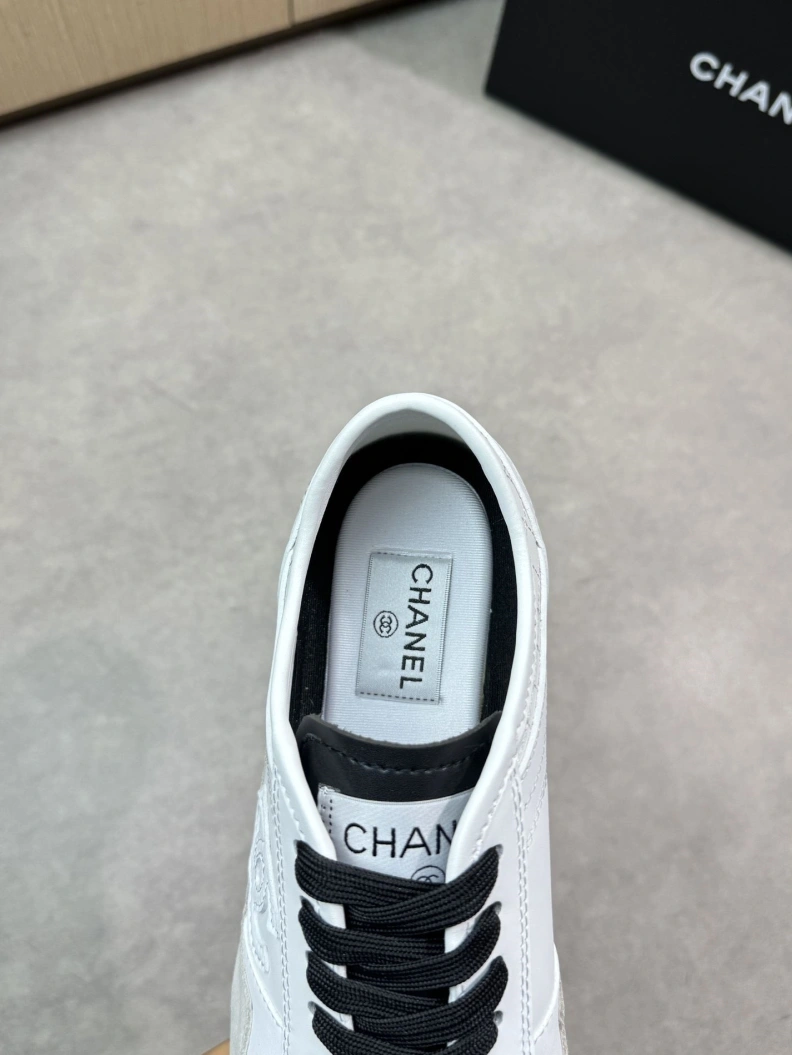 WellDesigned Chxnxl Sneakers 118151