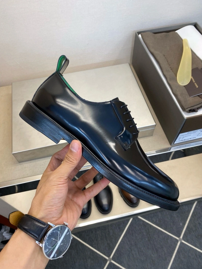 Bxttxga Vxnxta Leather Shoes WellDesigned 112385