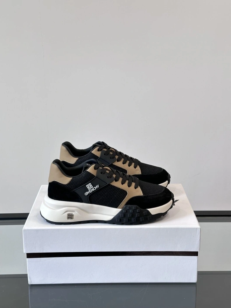 Bright Gxvxnchy Sneakers 151937