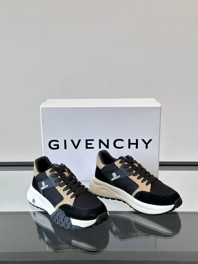 Bright Gxvxnchy Sneakers 151937