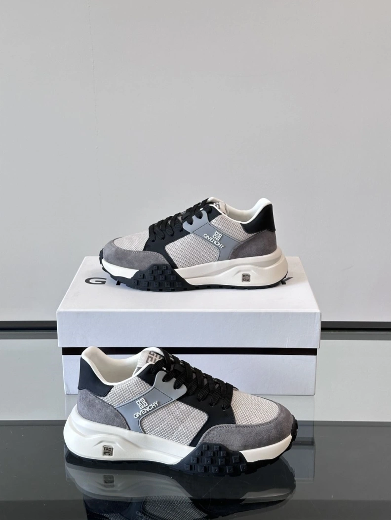 Gxvxnchy Sneakers SportInspired 151935