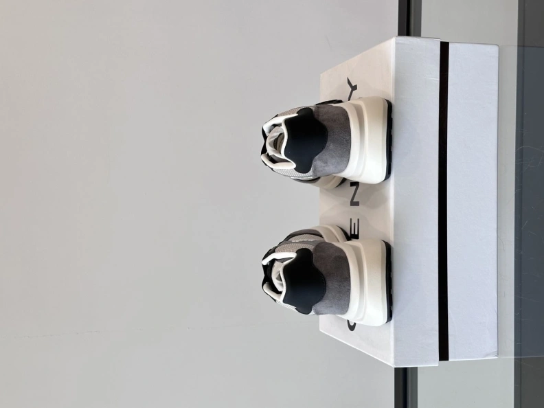 Gxvxnchy Sneakers SportInspired 151935