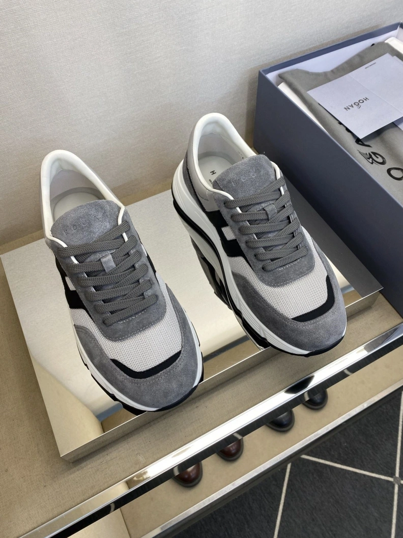 Minimalist Hxgxn Sneakers 177144