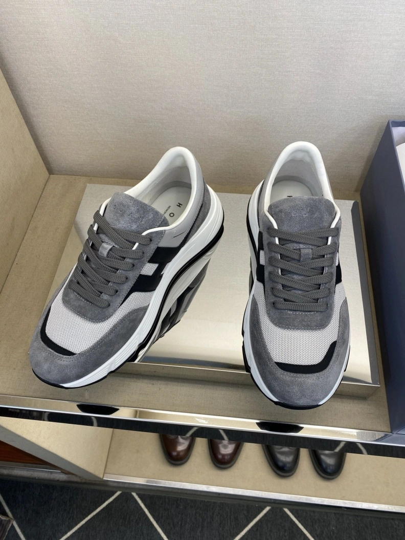 Minimalist Hxgxn Sneakers 177144