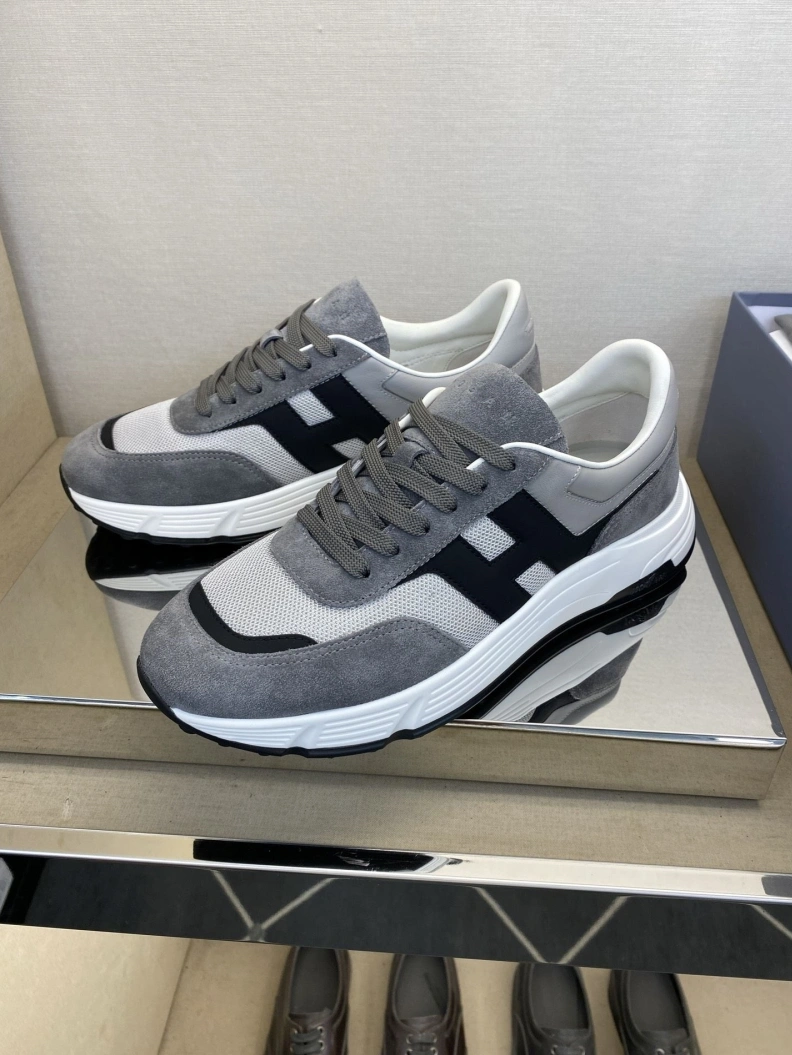 Minimalist Hxgxn Sneakers 177144