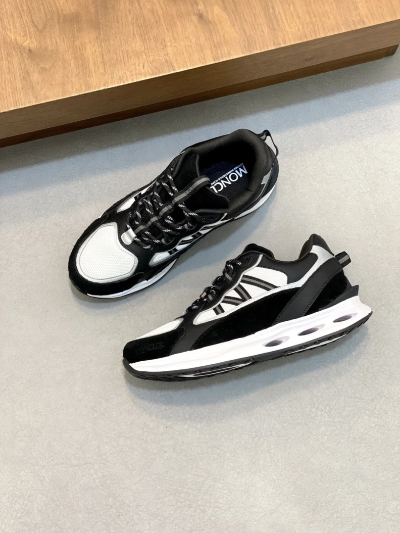 Timeless Mxnclxr Sneakers 197176