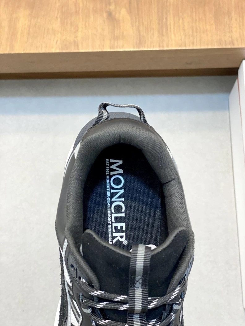 Timeless Mxnclxr Sneakers 197176