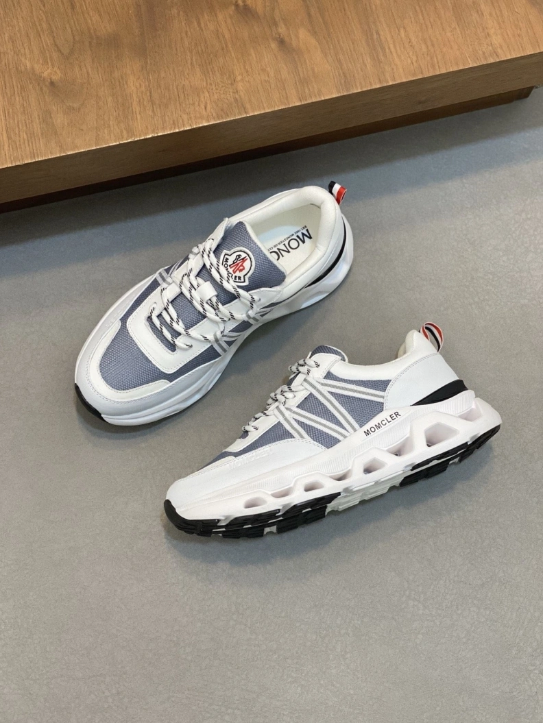 Flexible Mxnclxr Sneakers 197179
