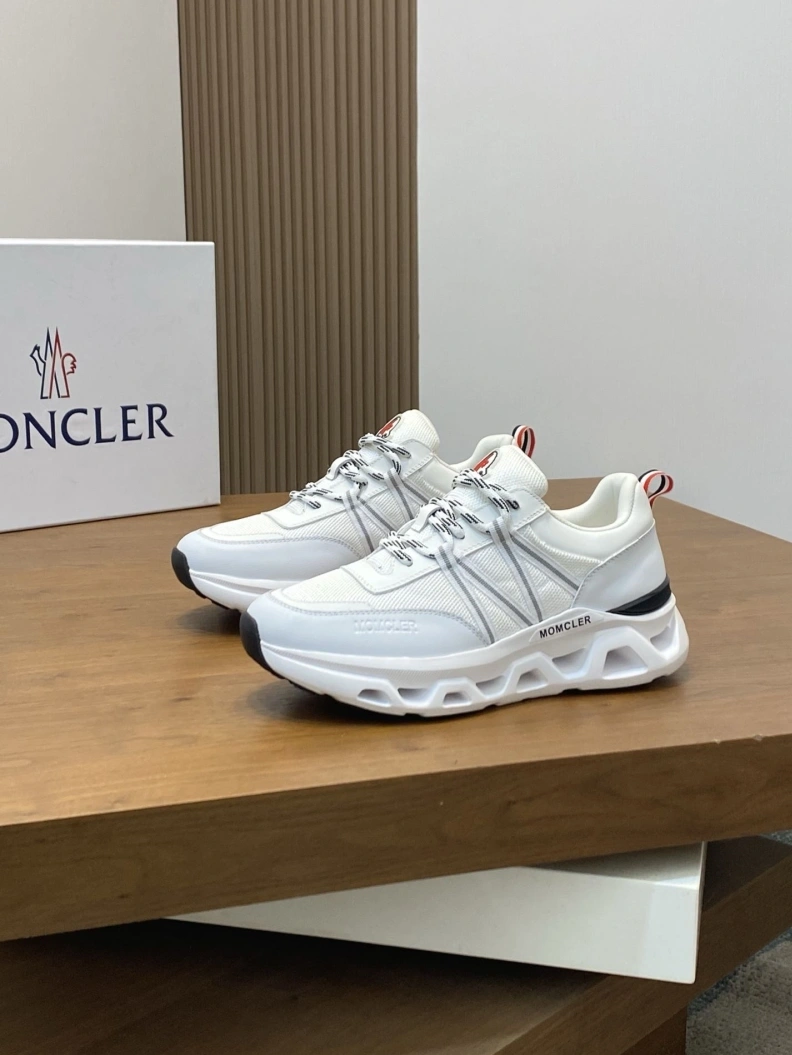AllSeason Mxnclxr Sneakers 197181