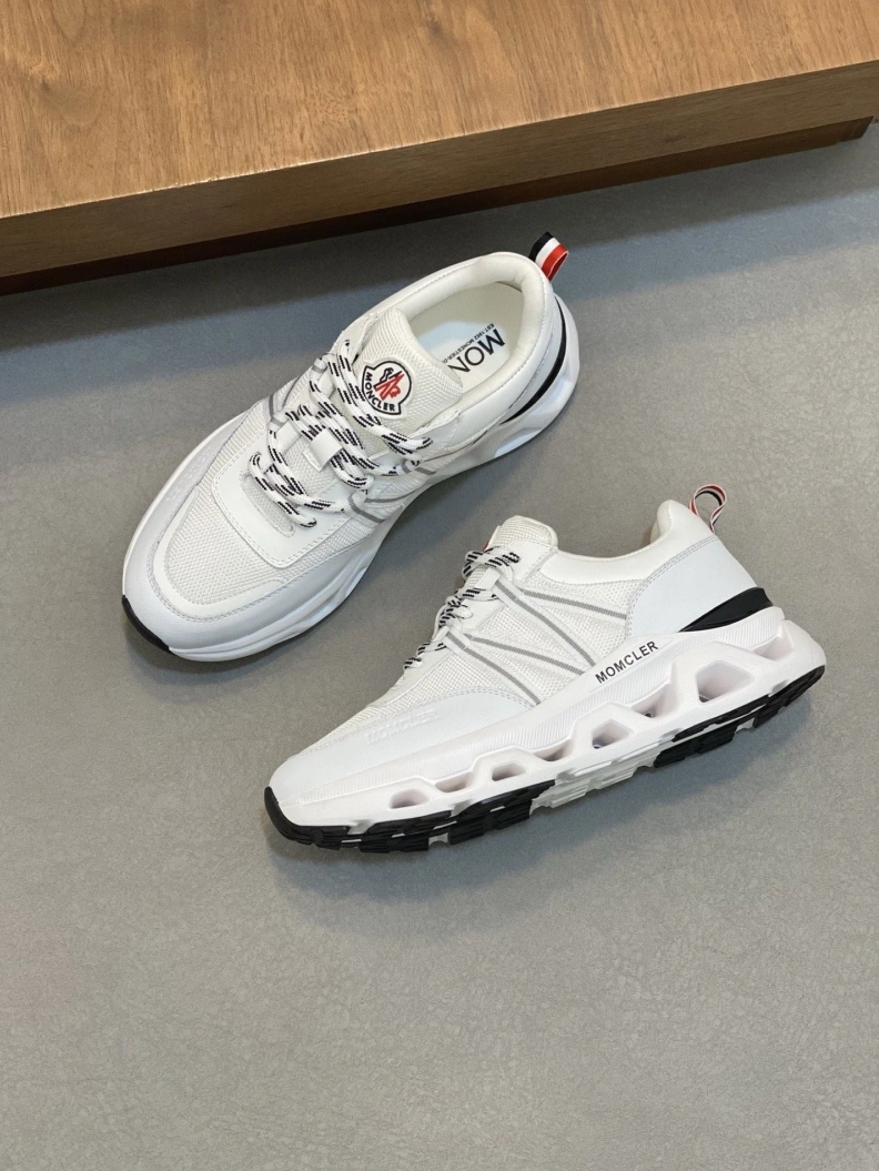 AllSeason Mxnclxr Sneakers 197181