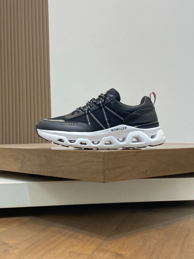 Mxnclxr Sneakers TopPick 197200