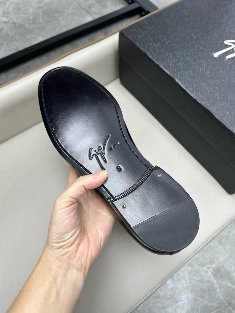 Efficient Othxr Leather Shoes 210000