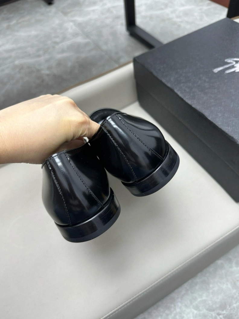 EyeCatching Othxr Leather Shoes 209997