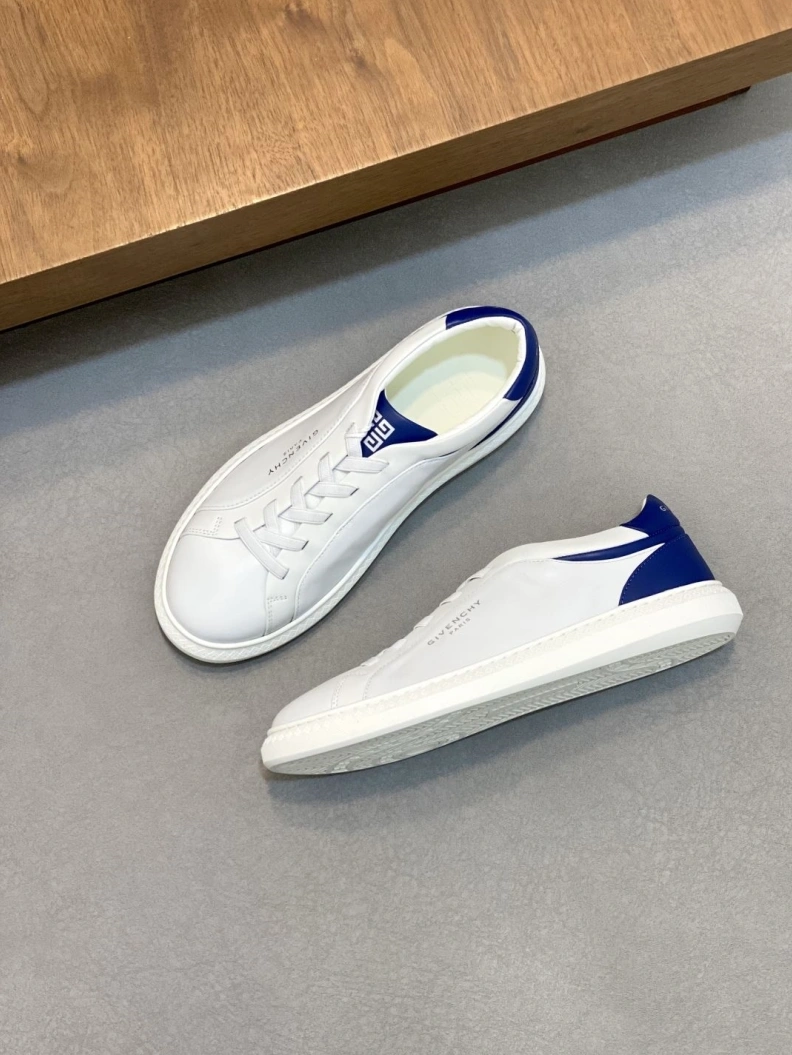 Efficient Gxvxnchy Sneakers 151933