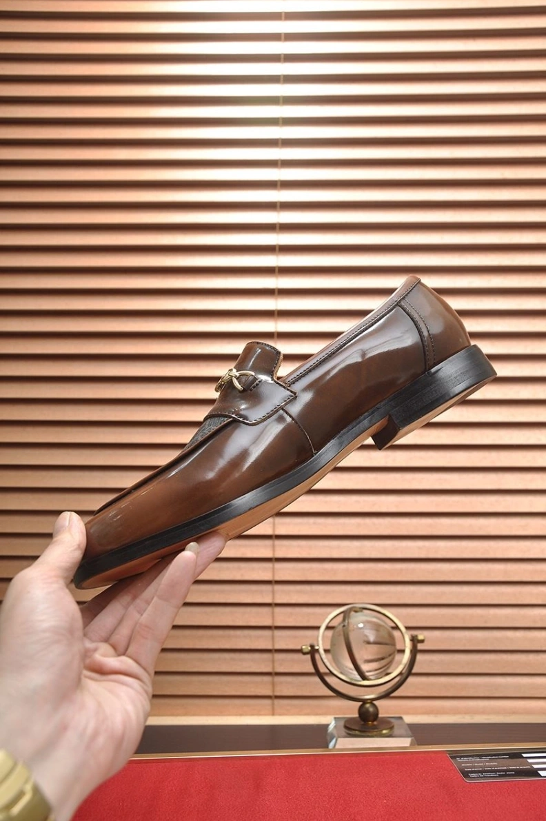 Gxccx Leather Shoes GoAnywhere 155384