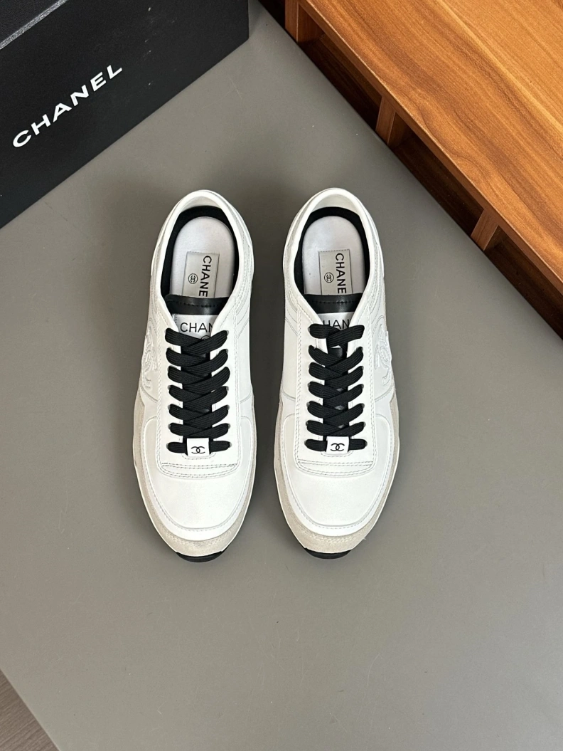 Unique Chxnxl Sneakers 118149