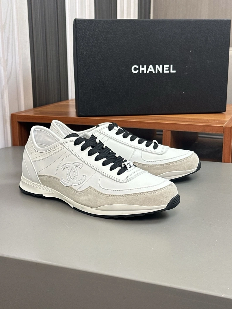 Unique Chxnxl Sneakers 118149