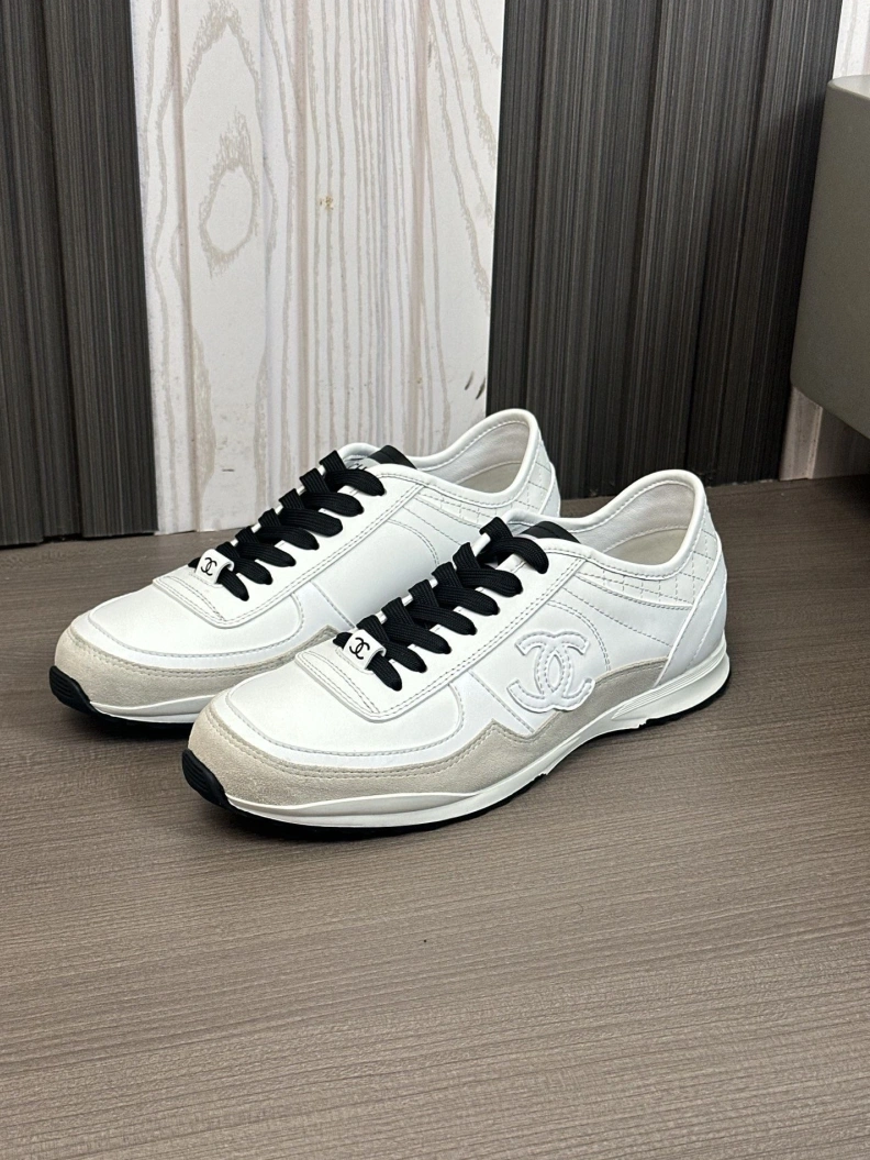 Unique Chxnxl Sneakers 118149