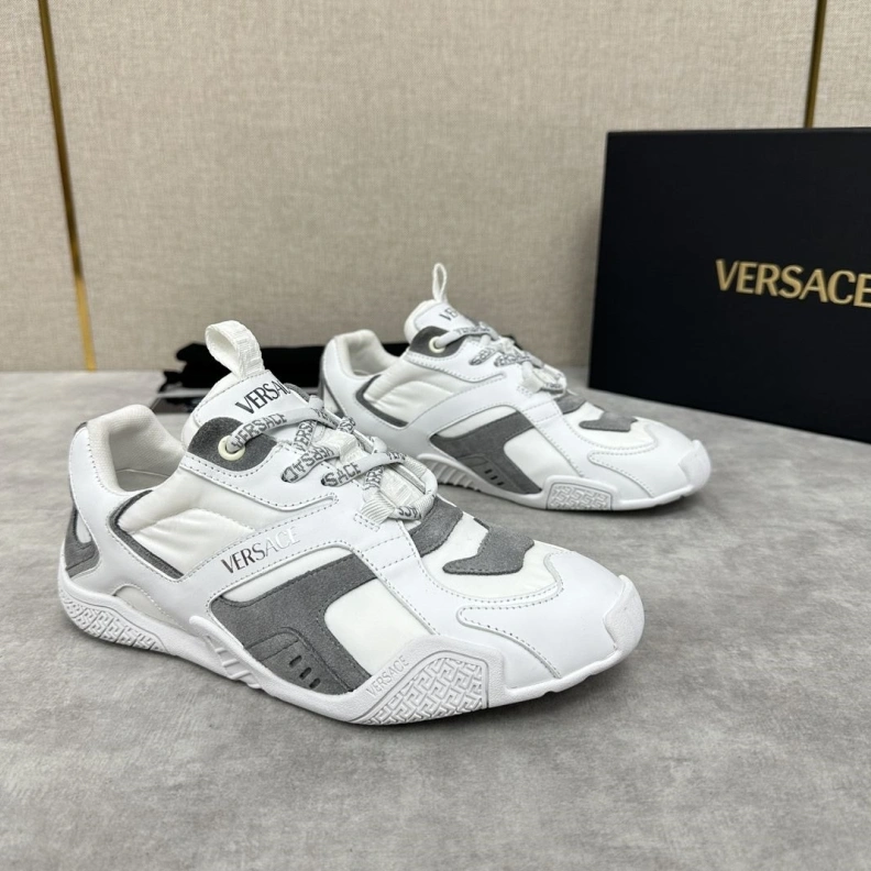 Lightweight Gxvxnchy Sneakers 152381