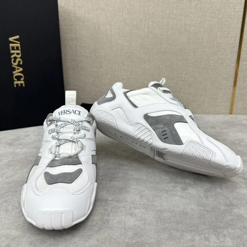 Lightweight Gxvxnchy Sneakers 152381