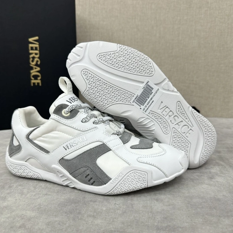 Lightweight Gxvxnchy Sneakers 152381