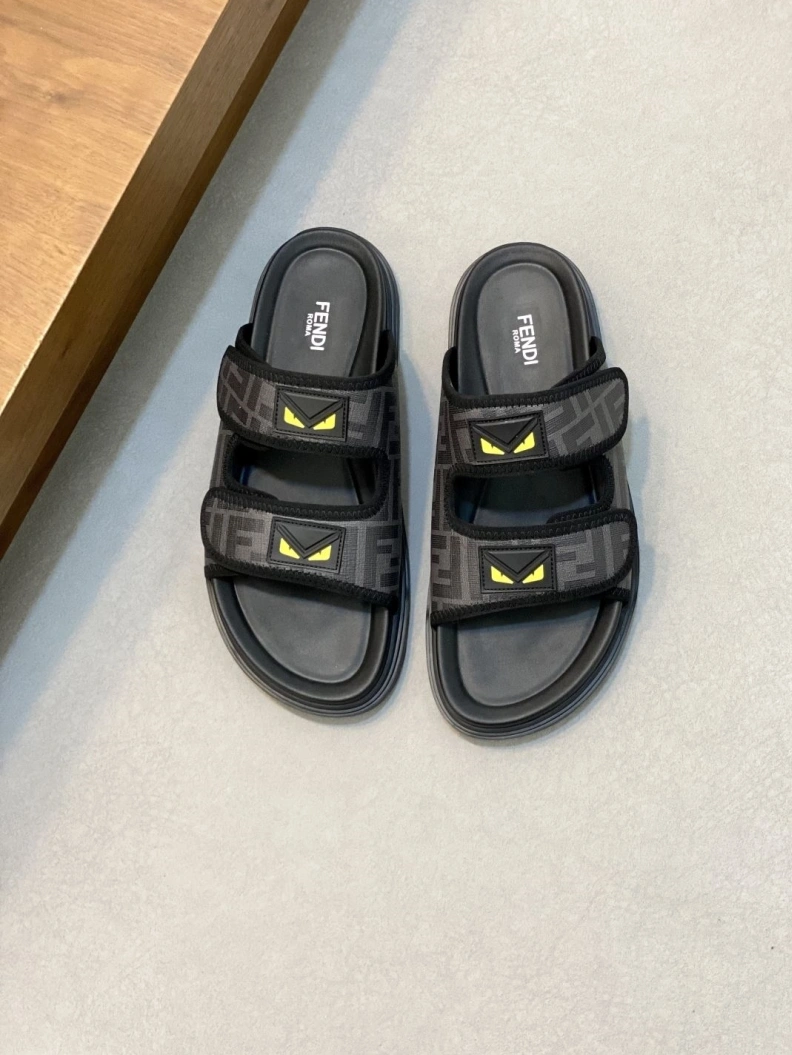 Lightweight Fxndx Slippers 147009