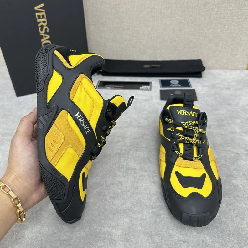 Modern Gxvxnchy Sneakers 152388