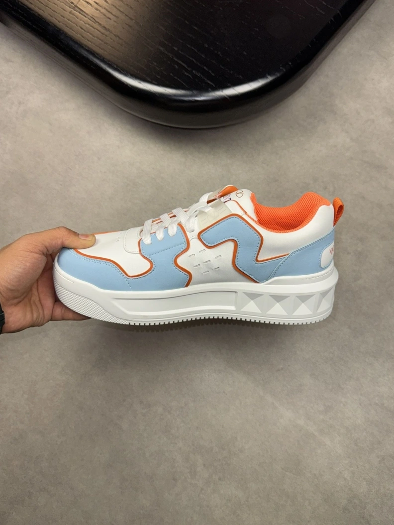AllSeason Vxlxntino Sneakers 229101