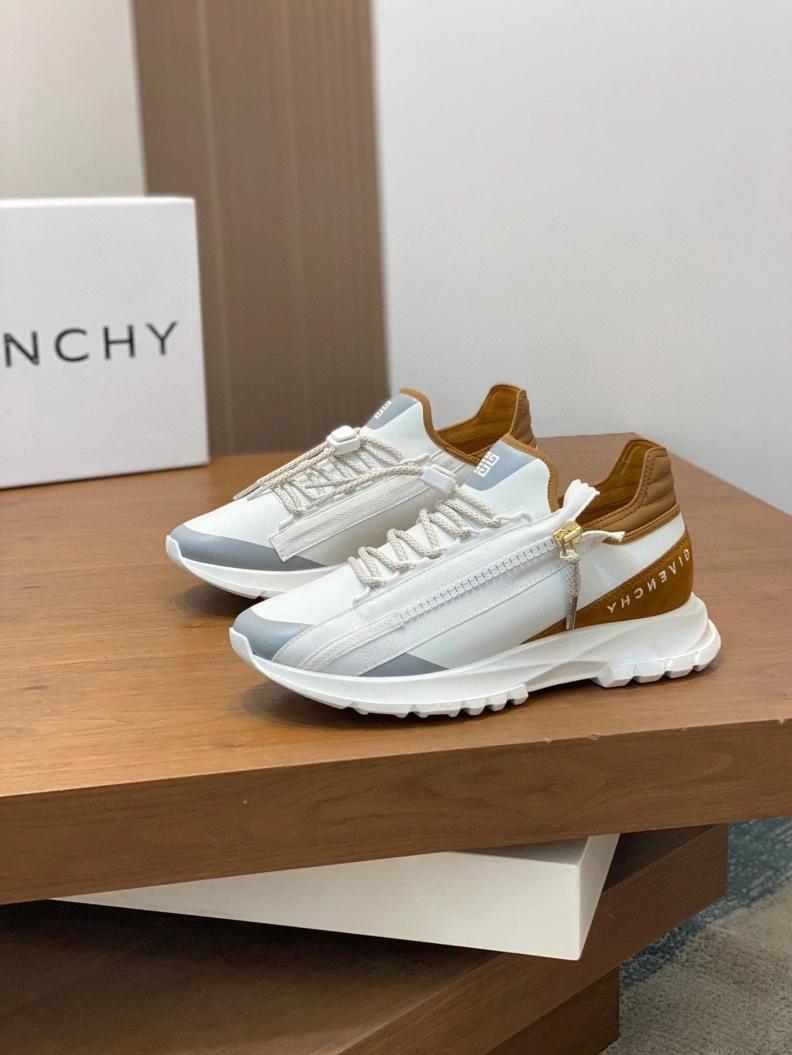Gxvxnchy Sneakers Refined 152368