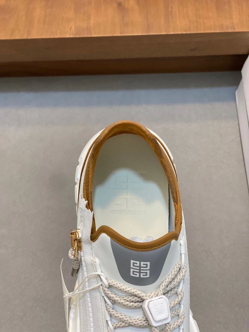 Gxvxnchy Sneakers Refined 152368