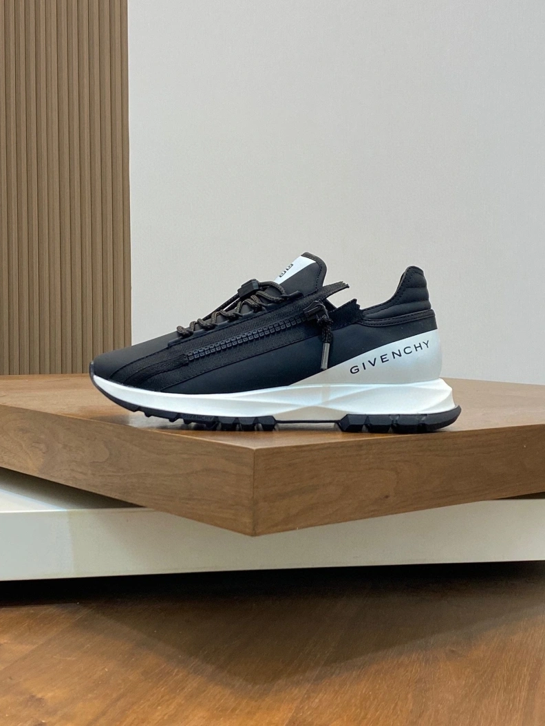 Gxvxnchy Sneakers StreetReady 152383