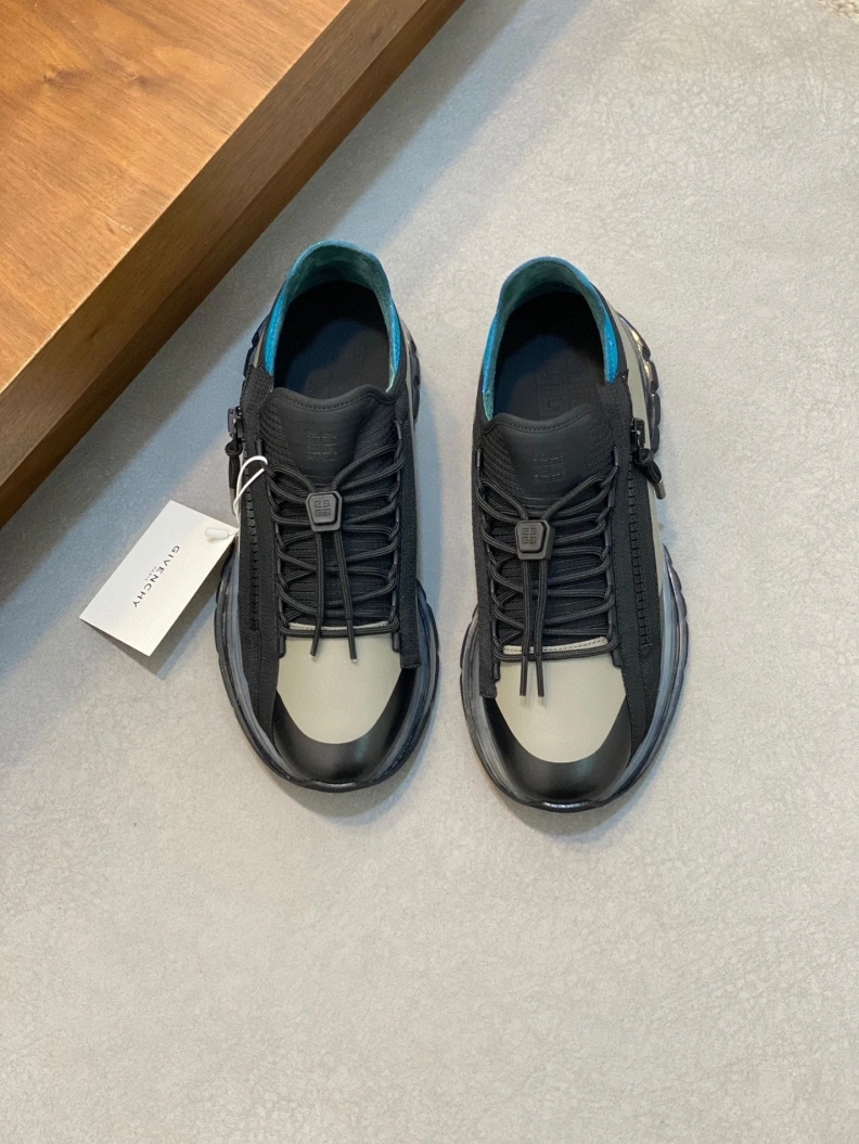 Functional Gxvxnchy Sneakers 152366