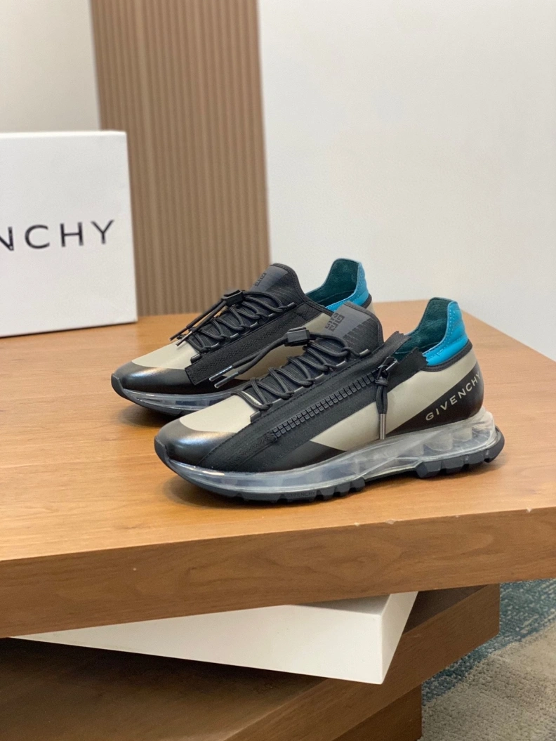 Functional Gxvxnchy Sneakers 152366